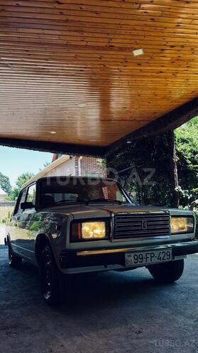 LADA (VAZ) 2107-15