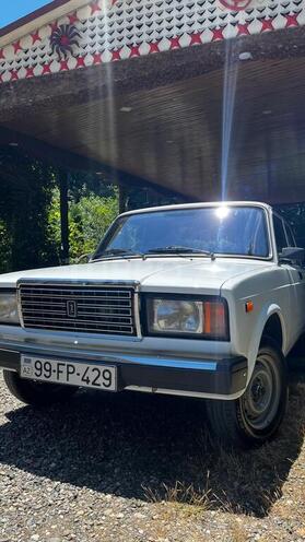 LADA (VAZ) 2107-2