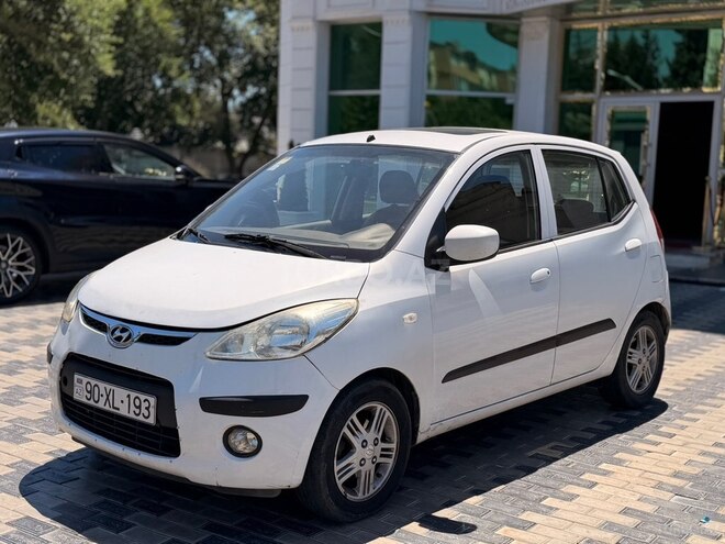 Hyundai i10-2