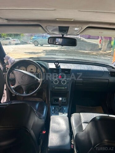 Mercedes C 240-7
