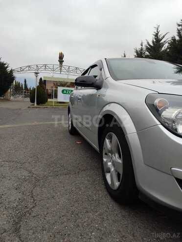 Opel Astra-8