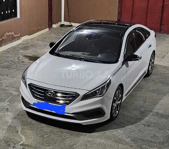Hyundai Sonata-5