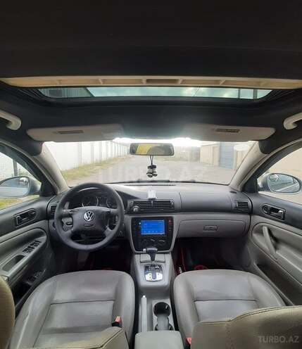 Volkswagen Passat-15
