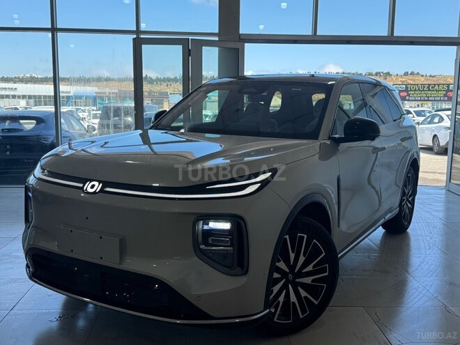 Changan Qiyuan Q07-3