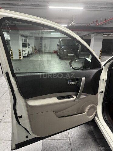 Nissan Qashqai-10