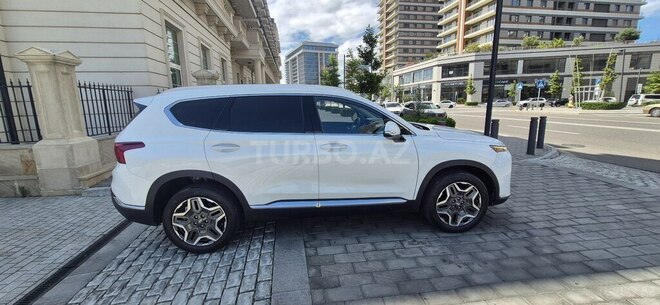Hyundai Santa Fe-5