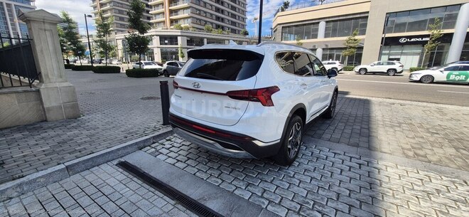 Hyundai Santa Fe-4