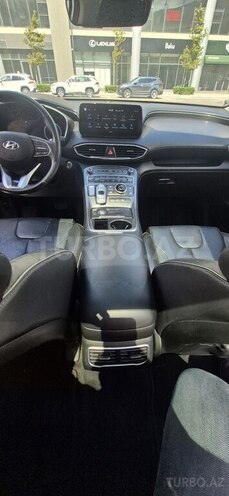 Hyundai Santa Fe-13