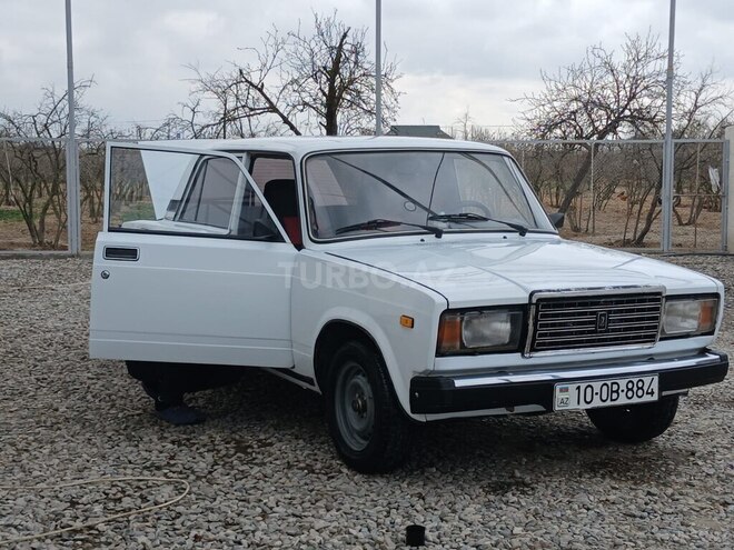 LADA (VAZ) 2107-6