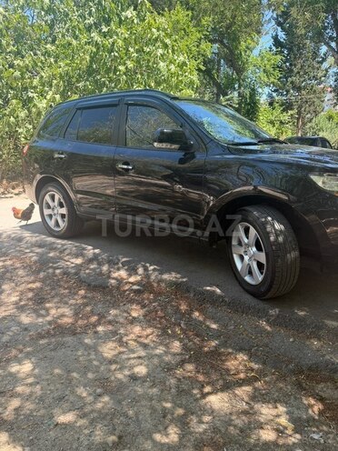 Hyundai Santa Fe-3