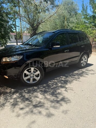 Hyundai Santa Fe-6