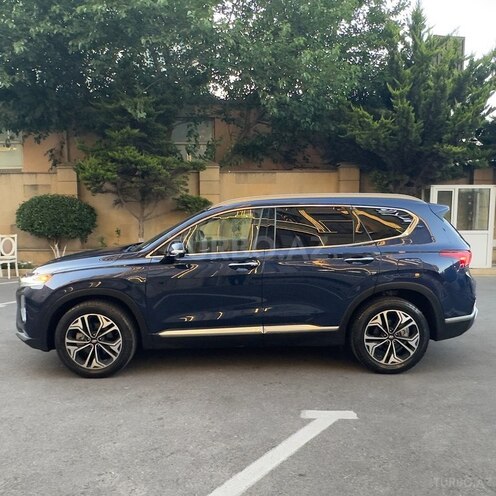 Hyundai Santa Fe-6