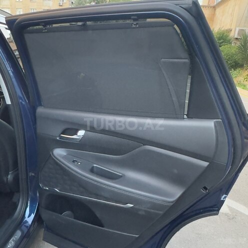 Hyundai Santa Fe-14