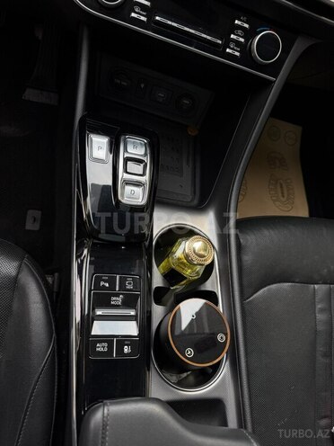Hyundai Sonata-17