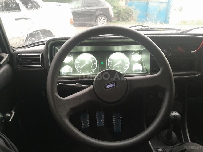 LADA (VAZ) 2107-9