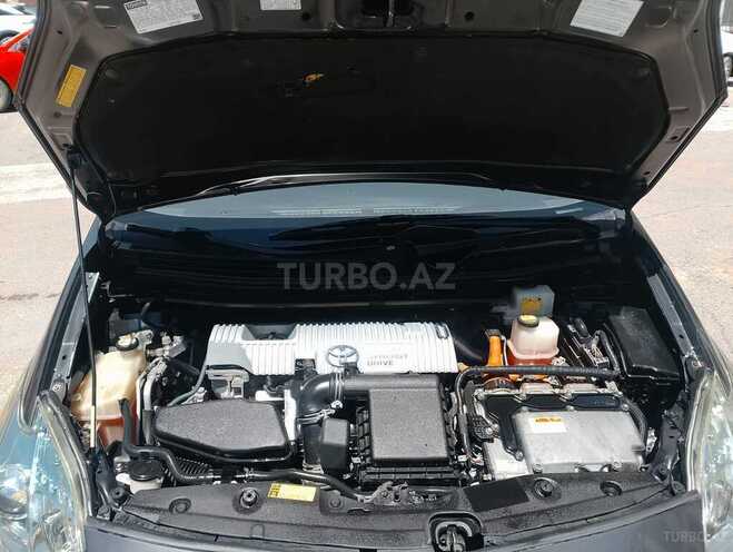 Toyota Prius-6