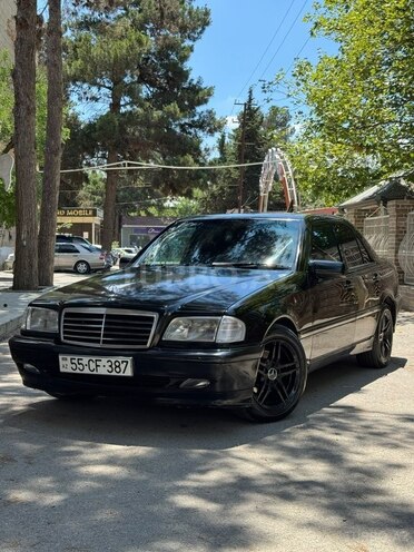 Mercedes C 230-1