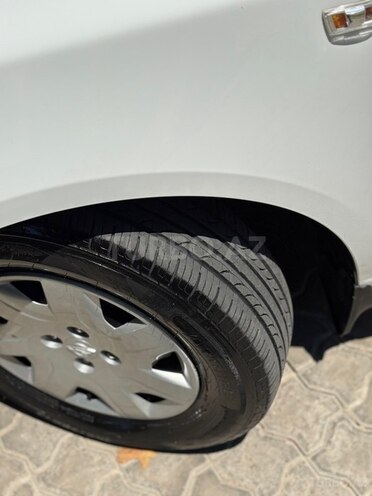 Chevrolet Cobalt-11
