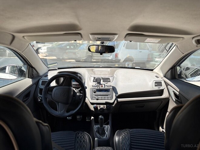 Chevrolet Cobalt-14