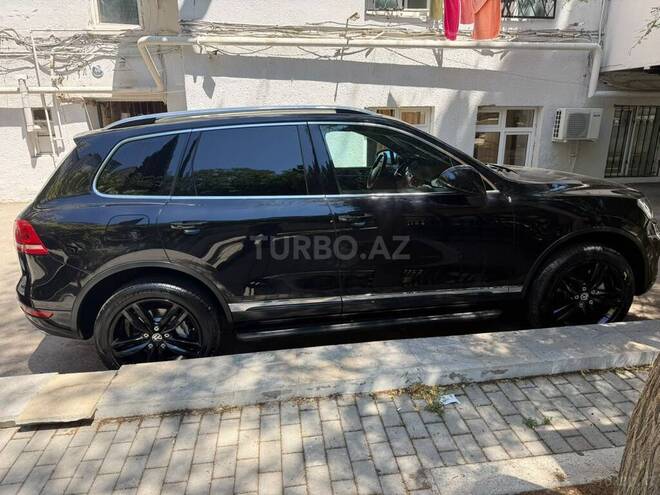 Volkswagen Touareg-3