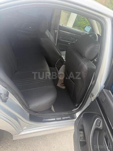 BMW 523-7