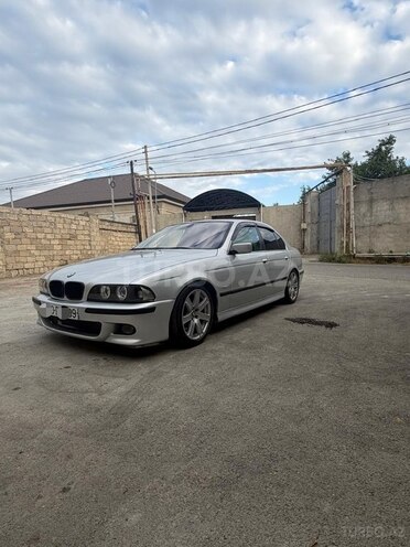 BMW 523-3