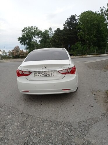 Hyundai Sonata-7