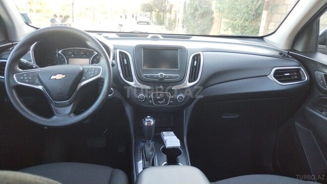 Chevrolet Equinox-8