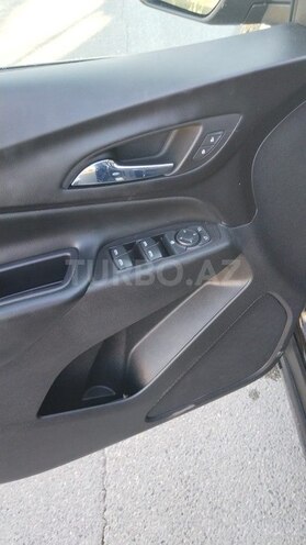 Chevrolet Equinox-10