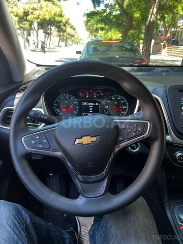 Chevrolet Equinox-7