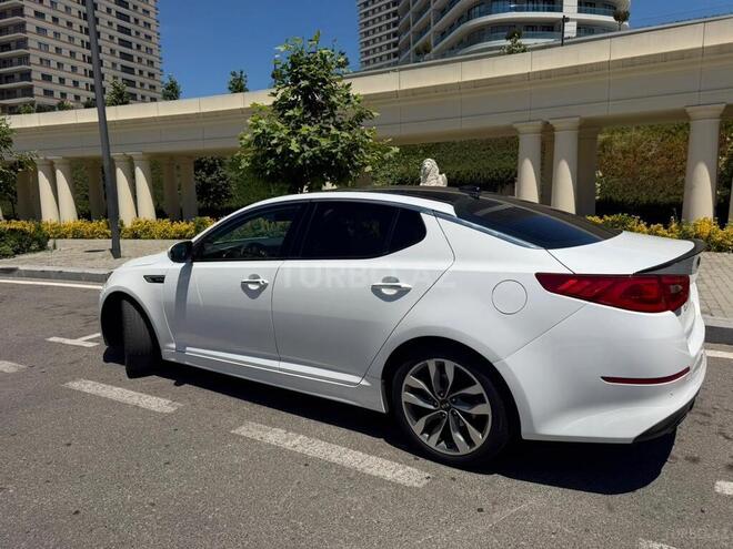 Kia Optima-4