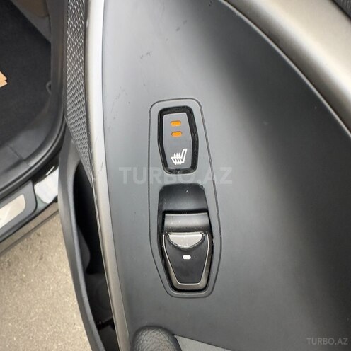 Hyundai Santa Fe-15