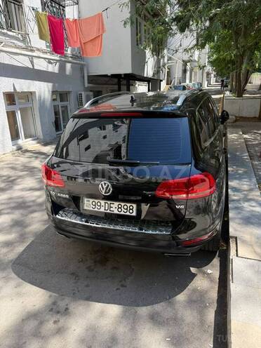 Volkswagen Touareg-4