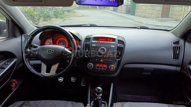 Kia Ceed SW-11