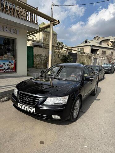 Hyundai Sonata-2