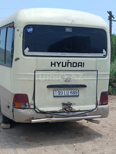 Hyundai County-7