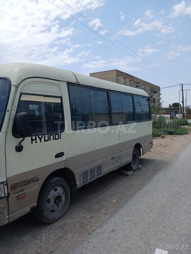 Hyundai County-2