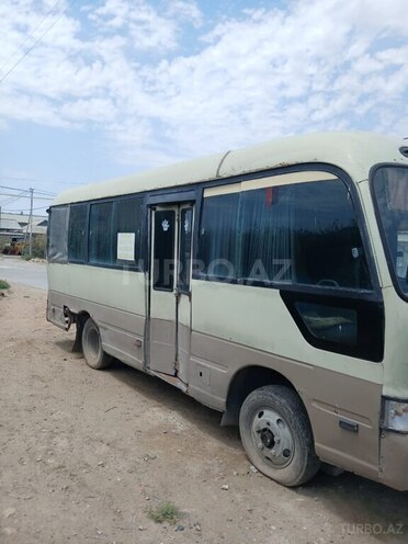 Hyundai County-5