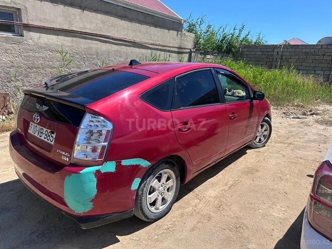 Toyota Prius-3