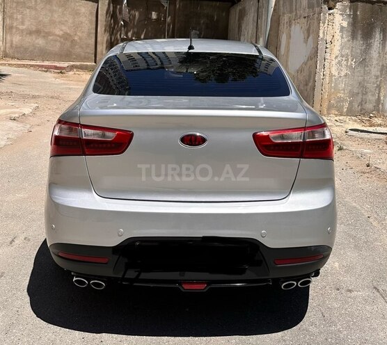 Kia Rio-3