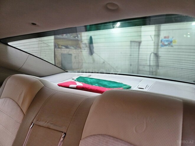 Mitsubishi Galant-11