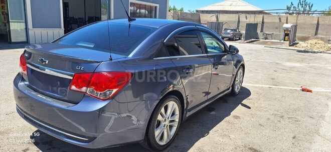 Chevrolet Cruze-5
