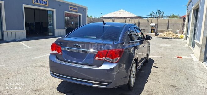 Chevrolet Cruze-3