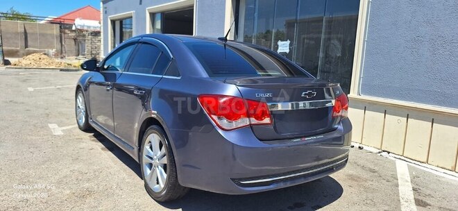 Chevrolet Cruze-8