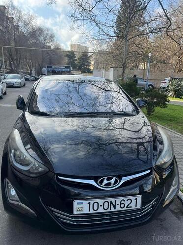 Hyundai Elantra-10
