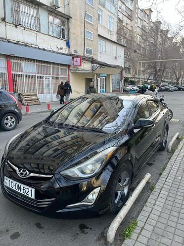 Hyundai Elantra-1