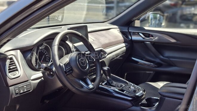 Mazda CX-9-8
