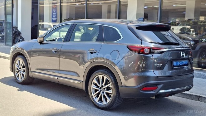Mazda CX-9-3