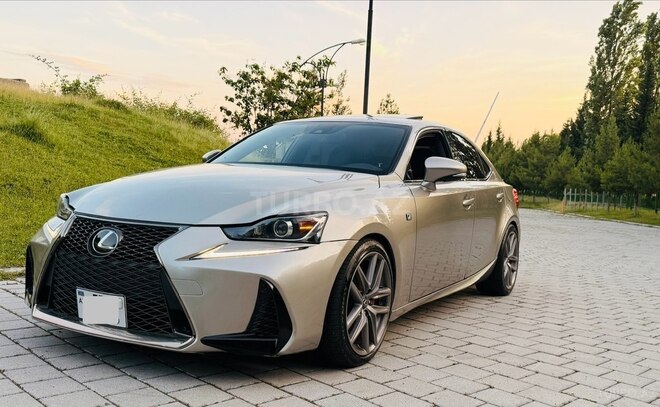 Lexus IS 300-4