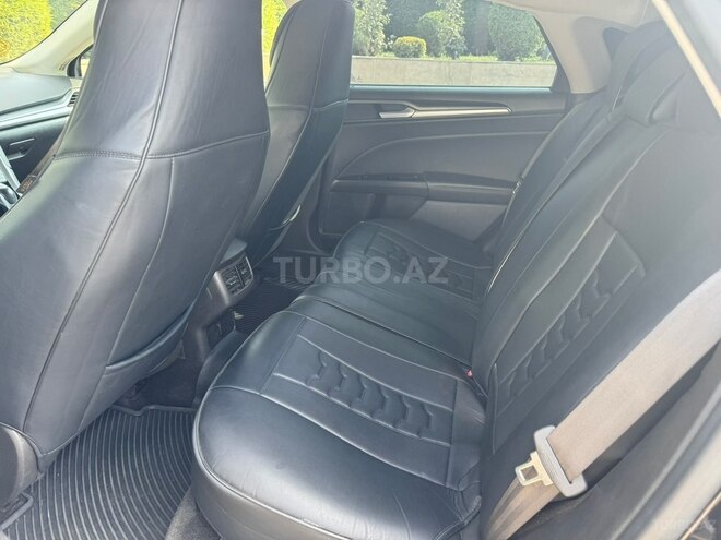 Ford Fusion (North America)-6